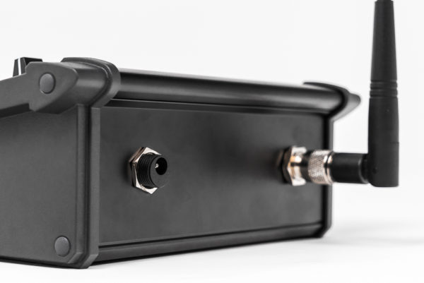CINELEX Drahtloser DMX-Sender Tragbares Pult (8-Fader / 512-Kanal) – Bild 3